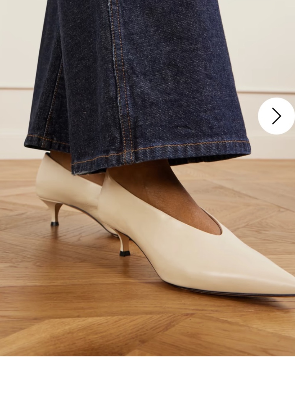 LE MONDE BERYL
Babouche crinkled-leather pumps